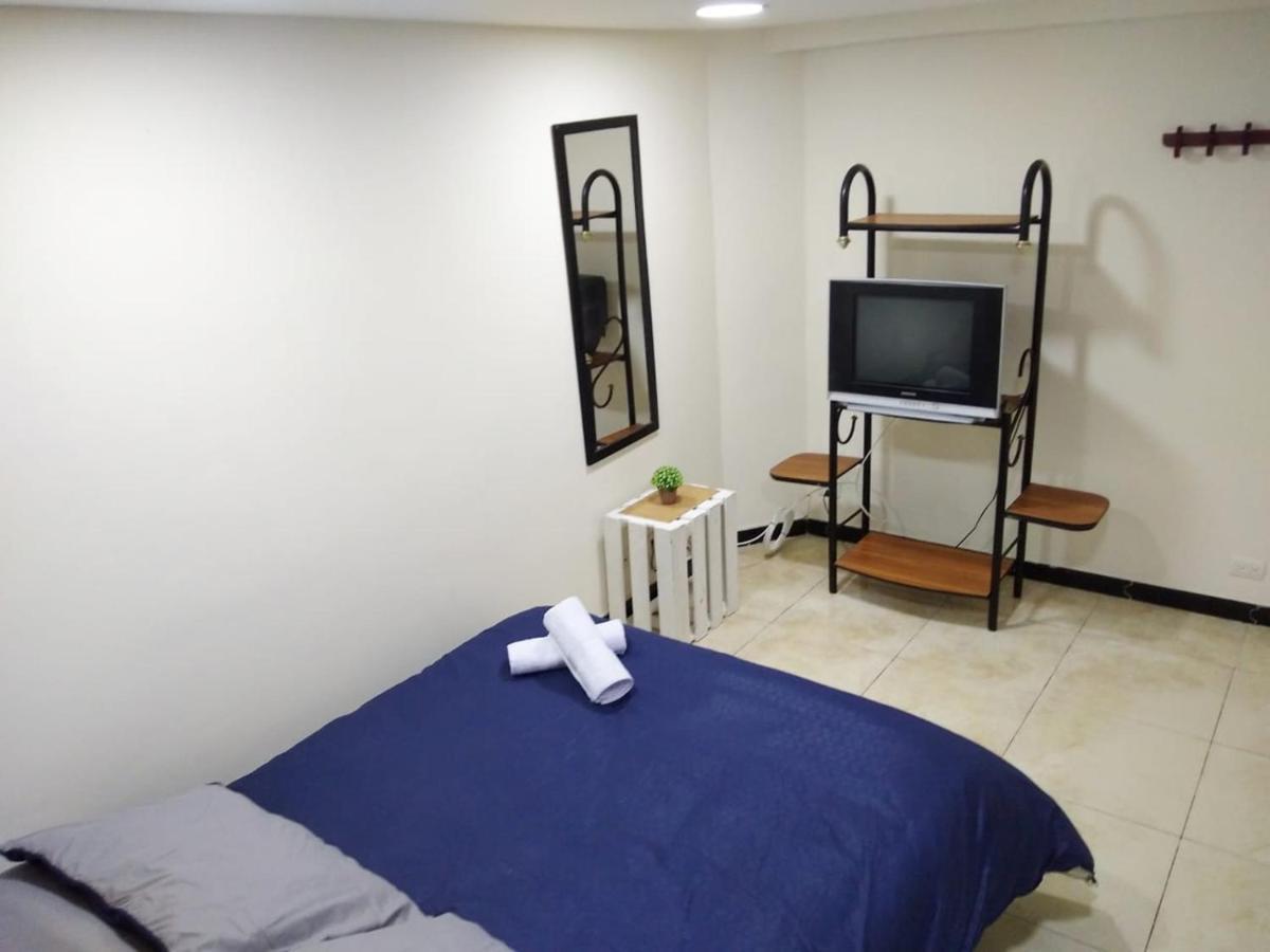 Room's El Dorado Privatunterkunft Bogotá